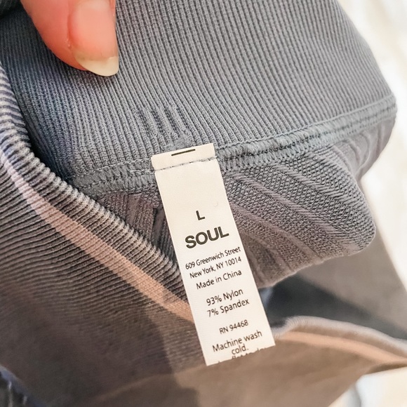 SOUL BY SOULCYCLE - Mineral Wash Miles and Miles Legging NEW (with tags) size L - Picture 6 of 8